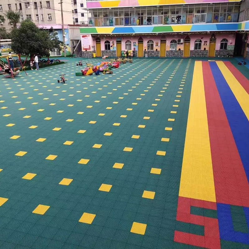 幼儿园活动场地